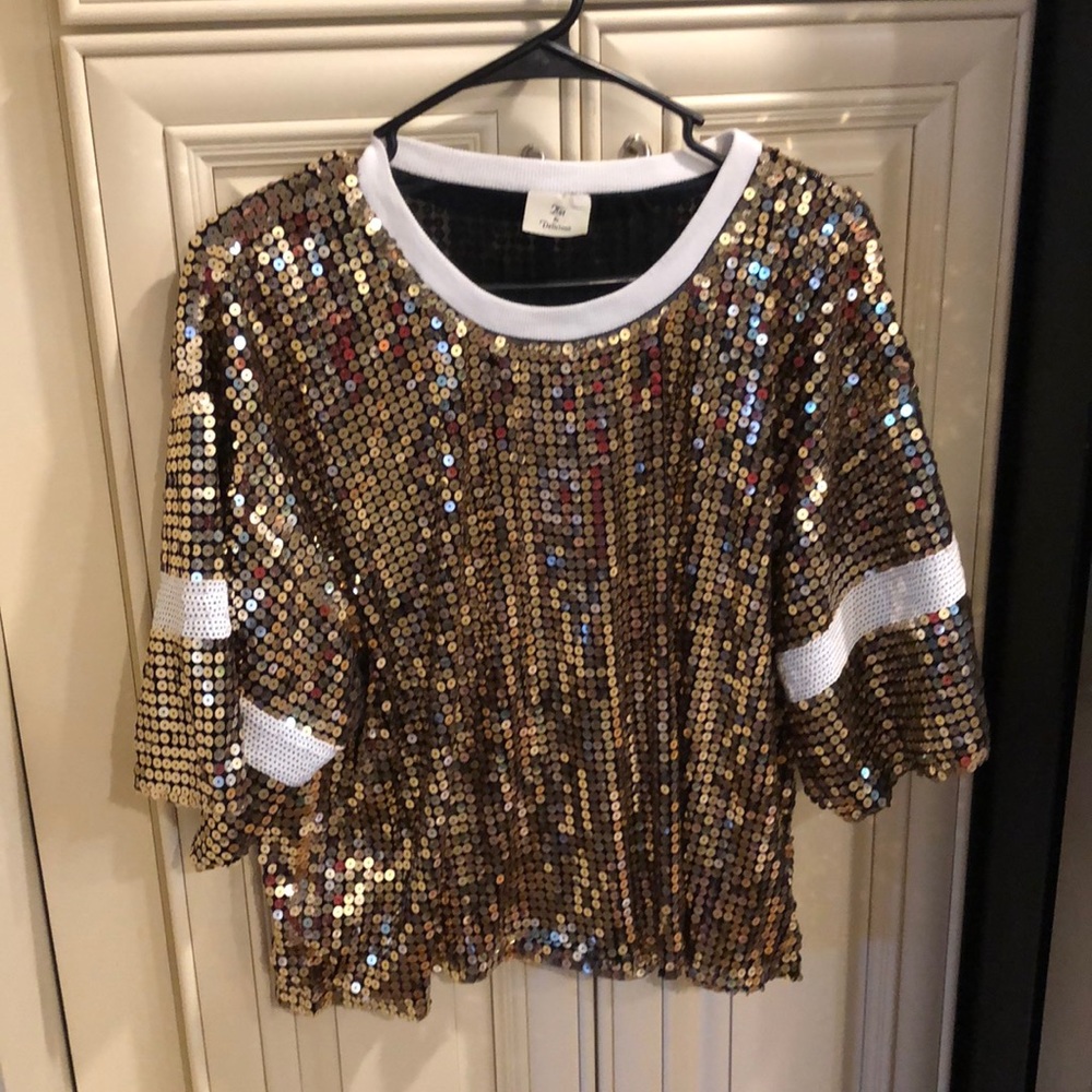 Hot & Delicious Sequined Top - Picture 1 of 10